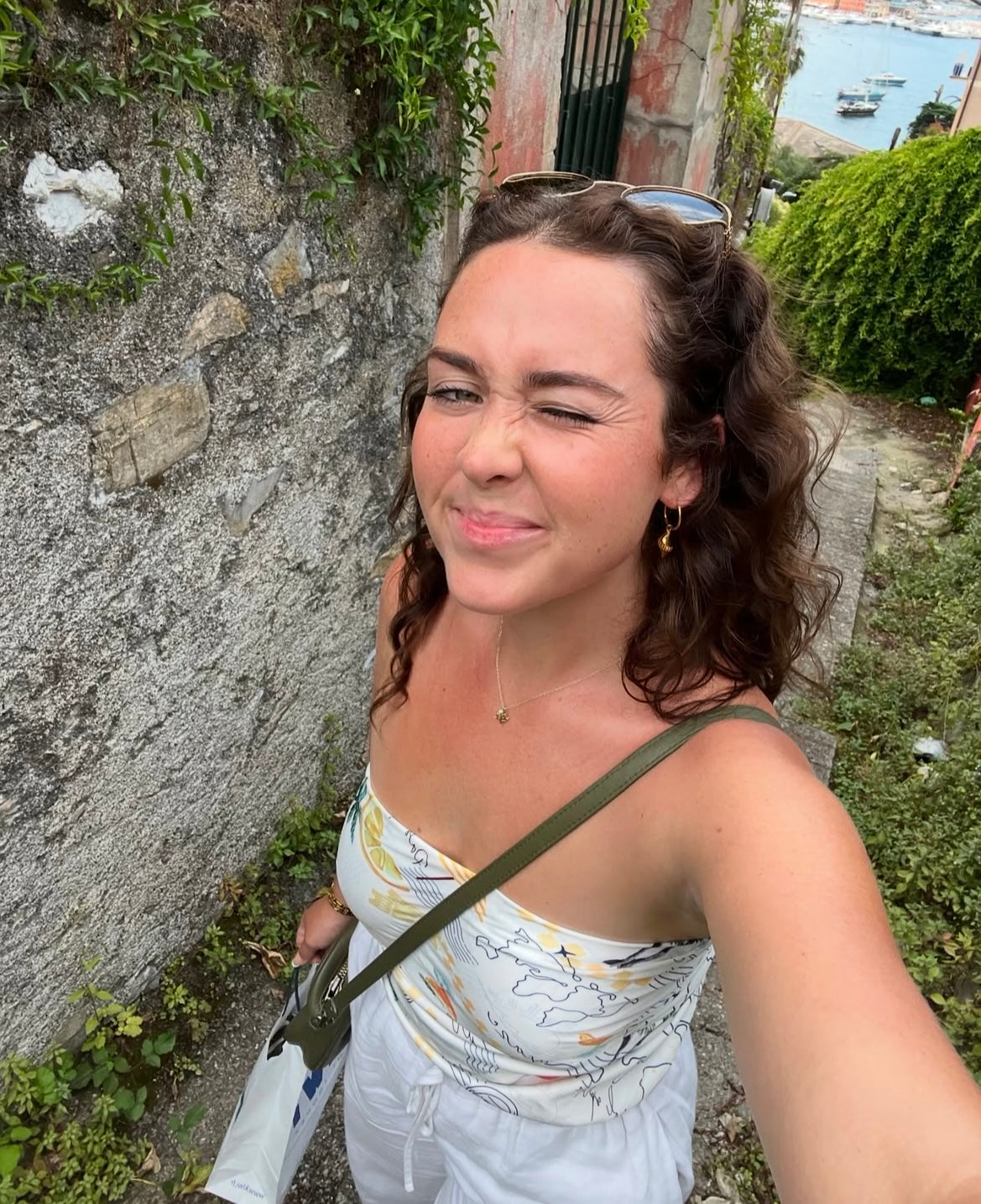 Zessi Scarf Top – A multi-way scarf top perfect for Bali outfits and tropical getaways. Lightweight, suitcase-friendly, and easy to style. Vaycaze Australia
