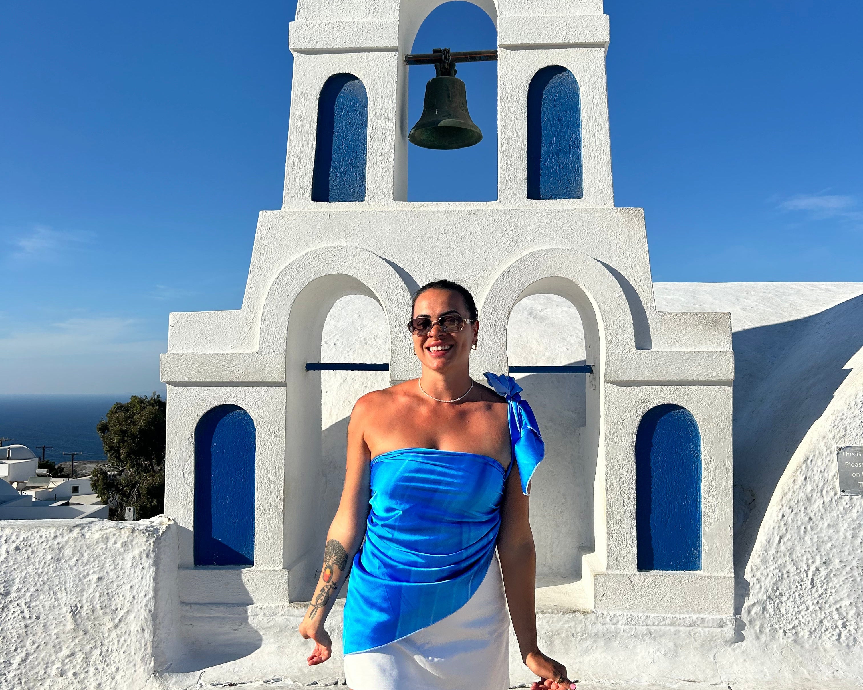 Vaycaze Multiwear Scarf Top: The Ultimate Lightweight Travel Essential