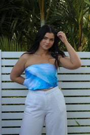 Pack light & style more with the Whitehaven Scarf Top – a multi-way, suitcase-friendly essential for Bali, Thailand, and tropical vacations. Wear it as a scarf top, halter, or bandeau for effortless beach-to-bar outfits.