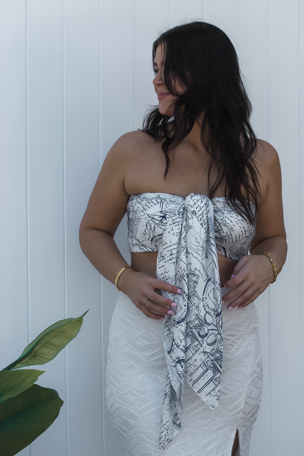 Atlas Scarf – Multi-way travel scarf top, worn as a bandeau, halter, and sarong. Lightweight and suitcase-friendly. Vaycaze Australia